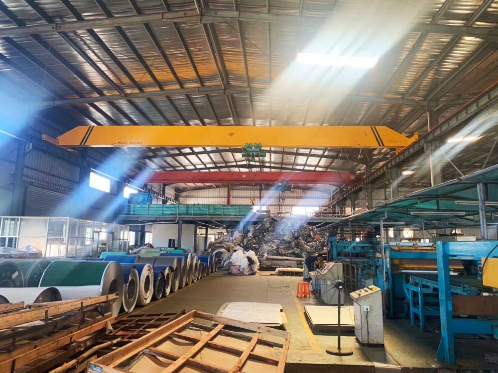 歐式起重機(jī)、LDX新型電動(dòng)單梁起重機(jī)