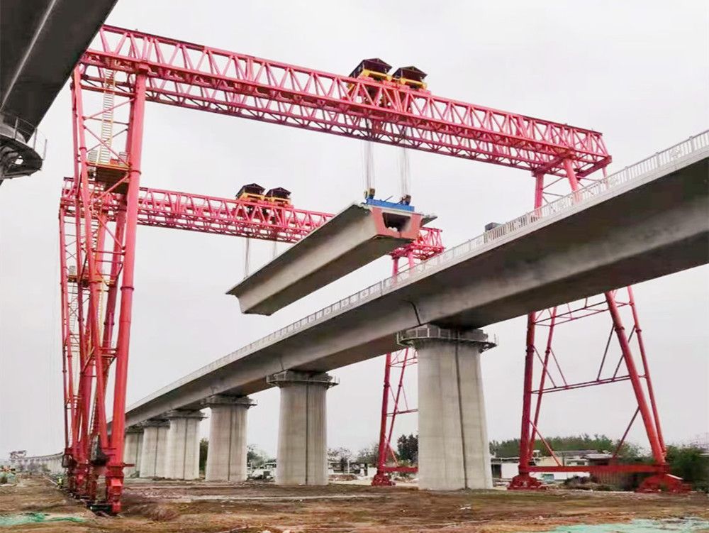 四川宜賓提梁機(jī)、路橋門機(jī)、桁架雙梁門式起重機(jī)廠家銷售安裝維修