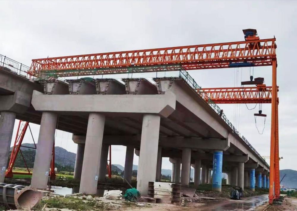 路橋門機(jī)、提梁機(jī)、架橋門式起重機(jī)廠家產(chǎn)地、品牌價(jià)格