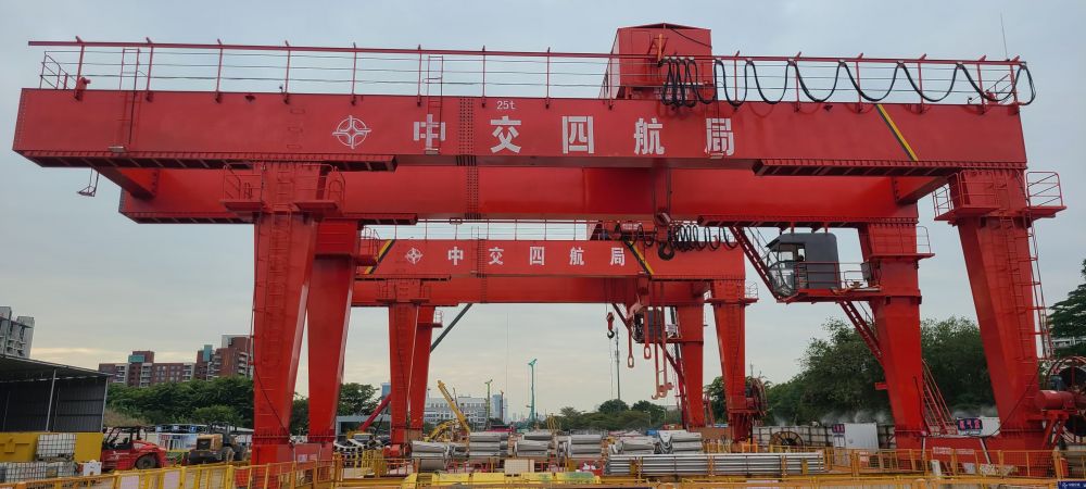 全國租賃龍門吊、門式起重機(jī)、出渣機(jī)出租廠家服務(wù)